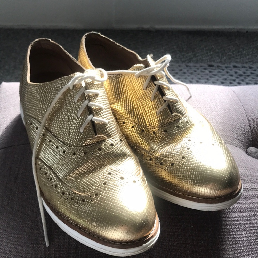 Cole Haan gold lace up oxfords